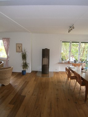 Glas (75)